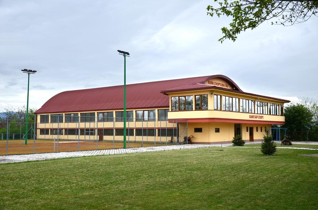 Hotel Ravni Gaj Knic Kültér fotó